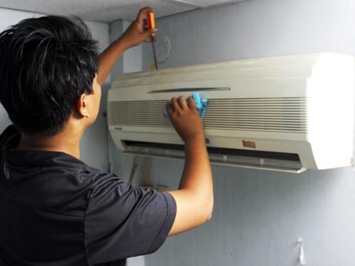 Dịch vụ sửa máy lạnh ở quận Gò Vấp tại nhà BH 6 Tháng